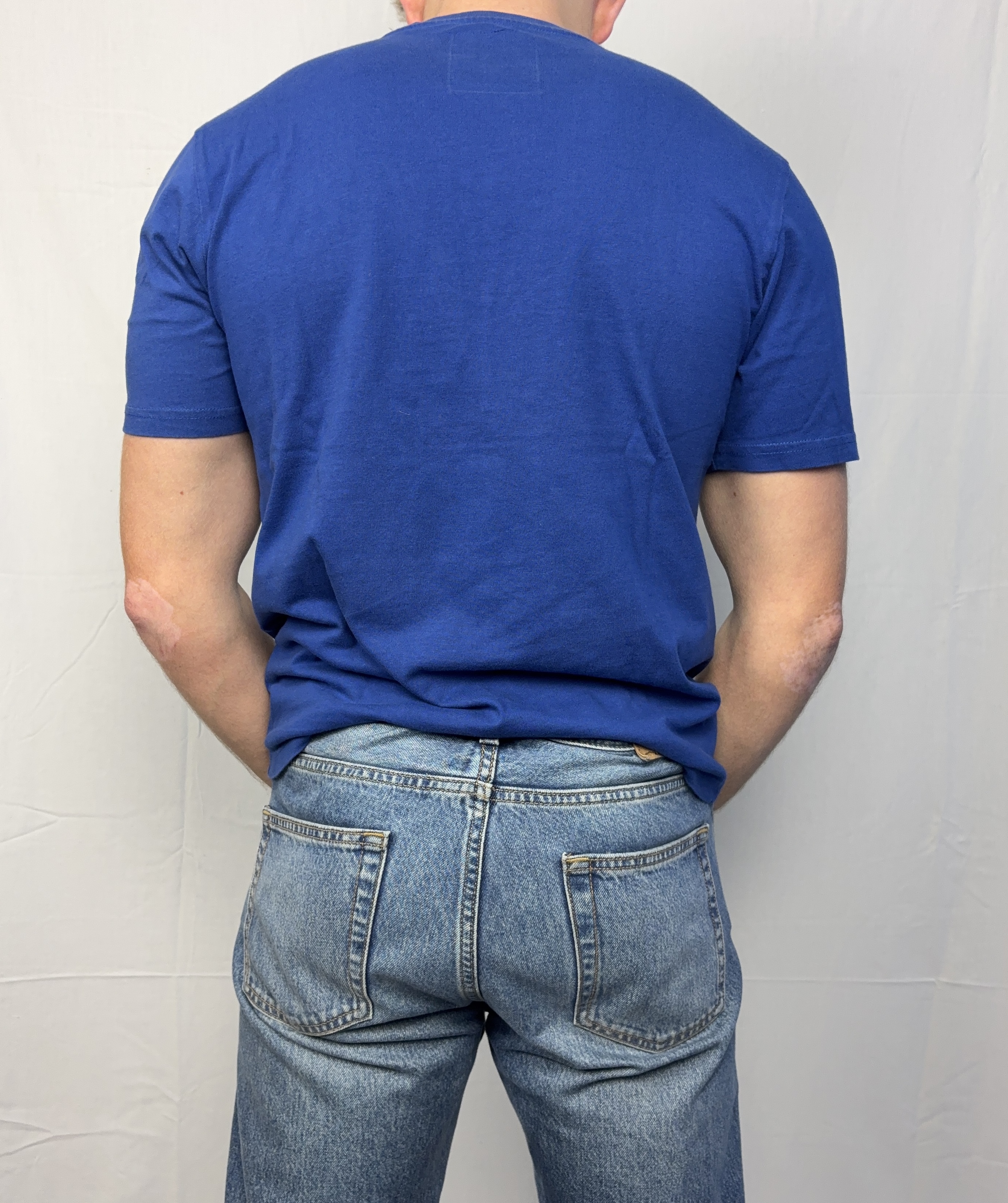 T-Shirt Peaceful Hooligan bleu