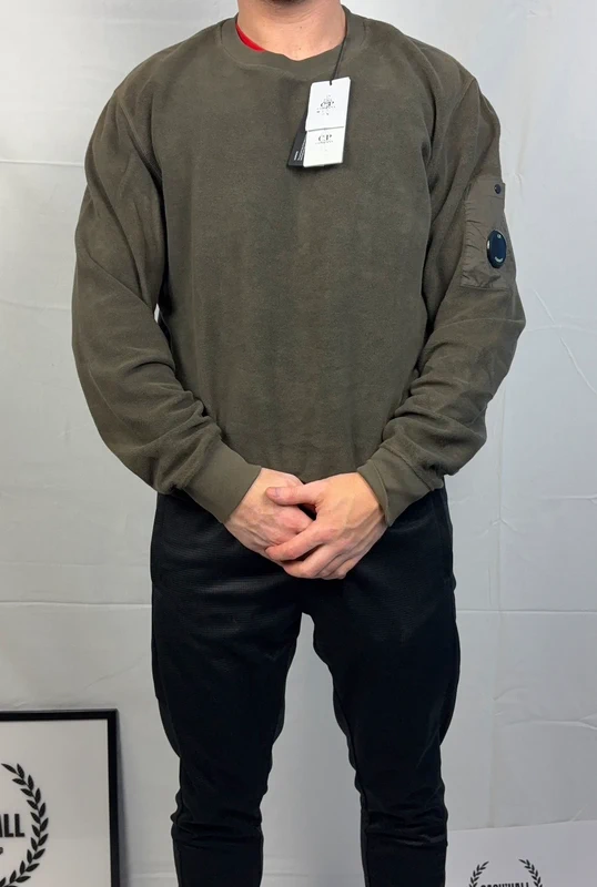 Sweat CP COMPANY neuf avec étiquette (